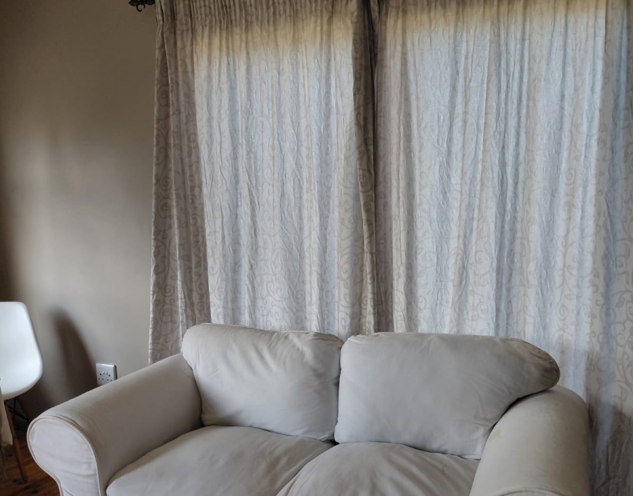 To Let 1 Bedroom Property for Rent in Bergsig Western Cape